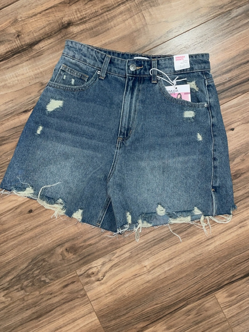 Super High Rise Shorts - Picture 8 of 16